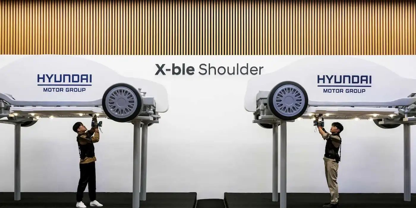 致敬钢铁侠：现代推出 X-ble Shoulder 机器人，减少肩部负荷 60%、肌肉活动 30%